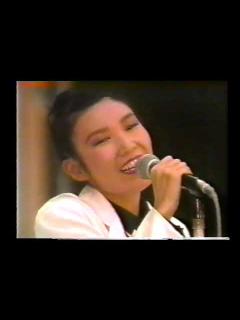 [x]1981 松任谷由実イン軽井沢 - YouTube