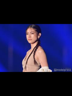 [x](画像2/16) 森星、書き初めで美文字披露「達筆」「かっこいい」の声 - モデルプレス