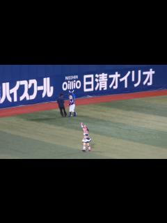 [x]2011 10/18 関東では見納め？チアドラ可児ちゃんの華麗な連続バク転 - YouTube