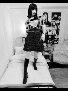 [x]小松菜奈が主演！「シャネル」2023/24年秋冬 プレタポルテ コレクションの動画が到着｜ファッション｜ELLE[エル デジタル]