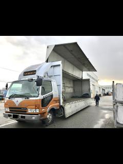 [x]ウィング車とは | 用語辞典 | 丸栄運輸機工株式会社