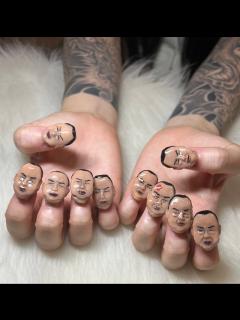 [x]細川たかし そっくりのネイルが話題！細川たかし本人も「素晴らしい作品」と絶賛 癖強だけどセンス抜群｜よろず〜ニュース