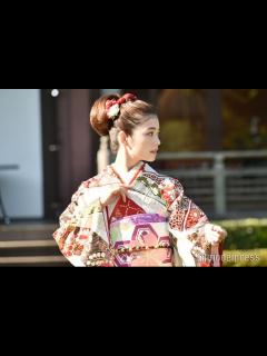 [x]小芝風花、タップに挑戦！「めちゃくちゃ踊りましたw」 映画『レディ加賀』市民向け試写会 舞台挨拶 ＜トークほぼノーカット＞ - YouTube