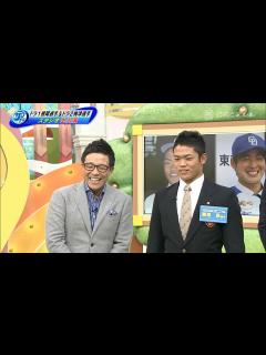 [x]“中日愛”全開の若狭敬一アナに安住紳一郎アナがツッコミ「これCBCのドラゴンズの番組じゃないから」滝行ずぶぬれも全国デビュー - YouTube