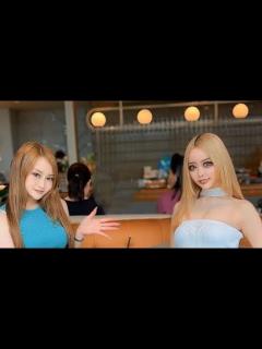 [x]“ほぼ全裸”選挙ポスターの桜井MIUに殺害予告 街頭演説の中止を発表 - YouTube