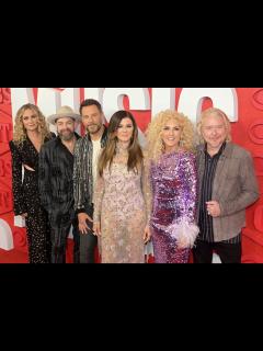 [x]What the Lyrics to Little Big Town's "The Good Lord Willing" Mean