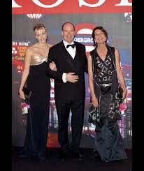 Photo : Charlene et Albert de Monaco avec Caroline de Hanovre lors ...